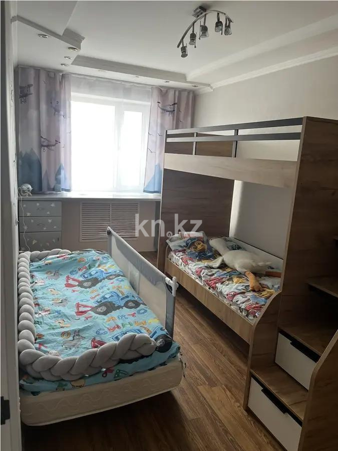 Продажа 4-комнатной квартиры, 72 м² в Караганде - фото 3