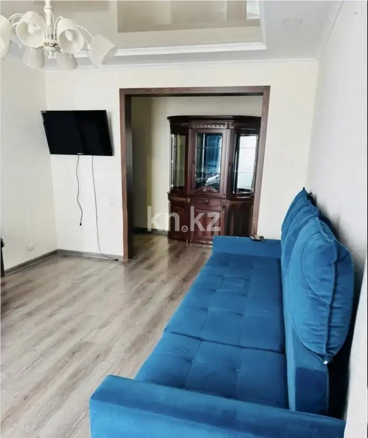 Продажа 3-комнатной квартиры, 90 м², пр. Шахтеров, дом  52 в Караганде - фото 2