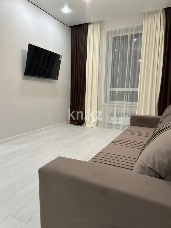 Продажа 1-комнатной квартиры, 37 м², ул. Токпанова, дом  22 в Астане