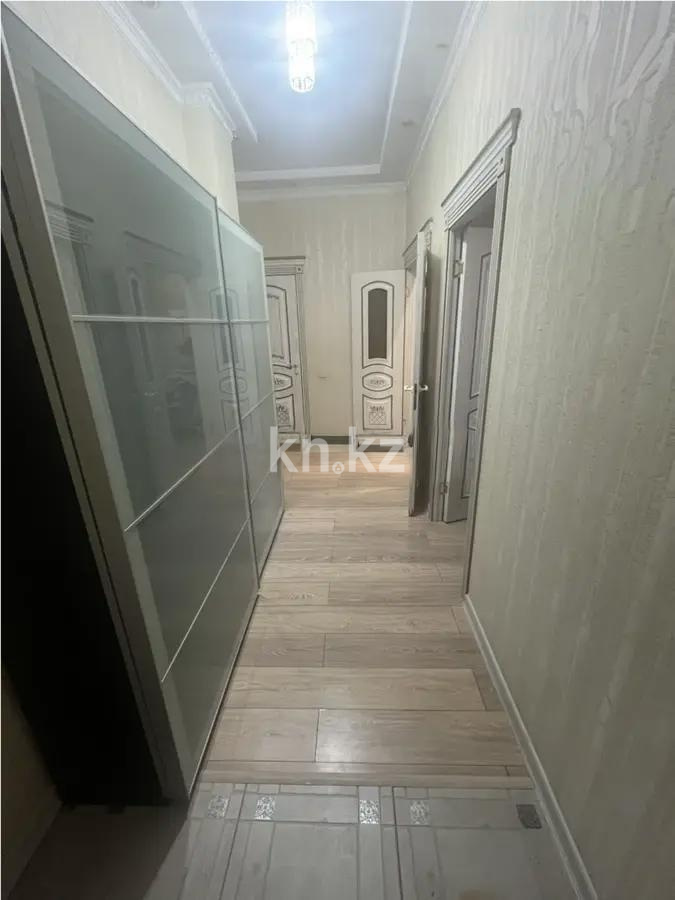 Продажа 2-комнатной квартиры, 61 м², пр. Кабанбай батыра, дом  58б/2 в Астане
