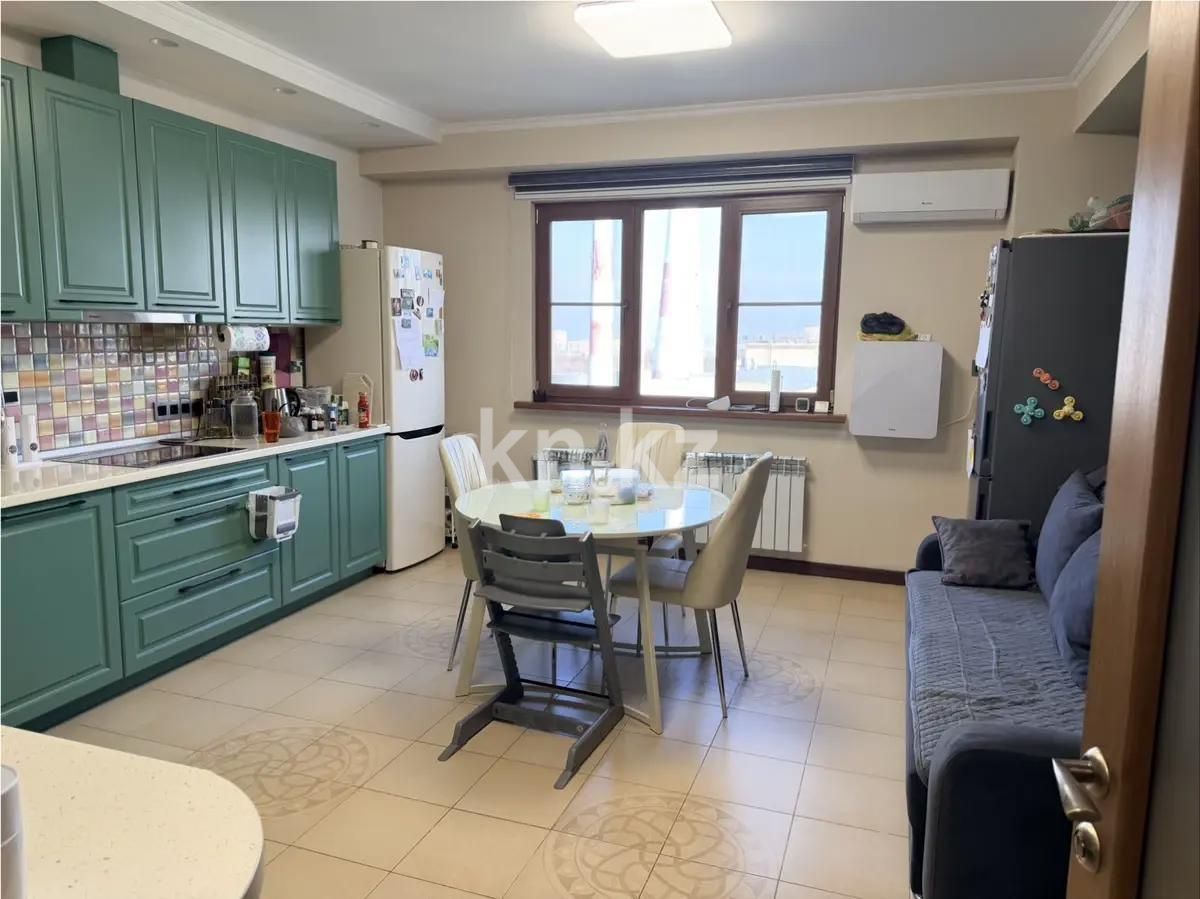 Продажа 2-комнатной квартиры, 95 м², ул. Жазылбека, дом  20 в Алматы - фото 3