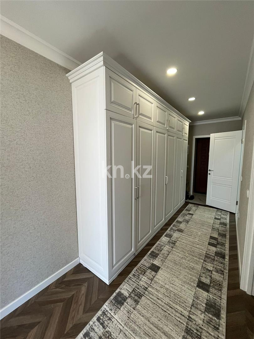 Продажа 4-комнатной квартиры, 121 м² в Караганде - фото 27