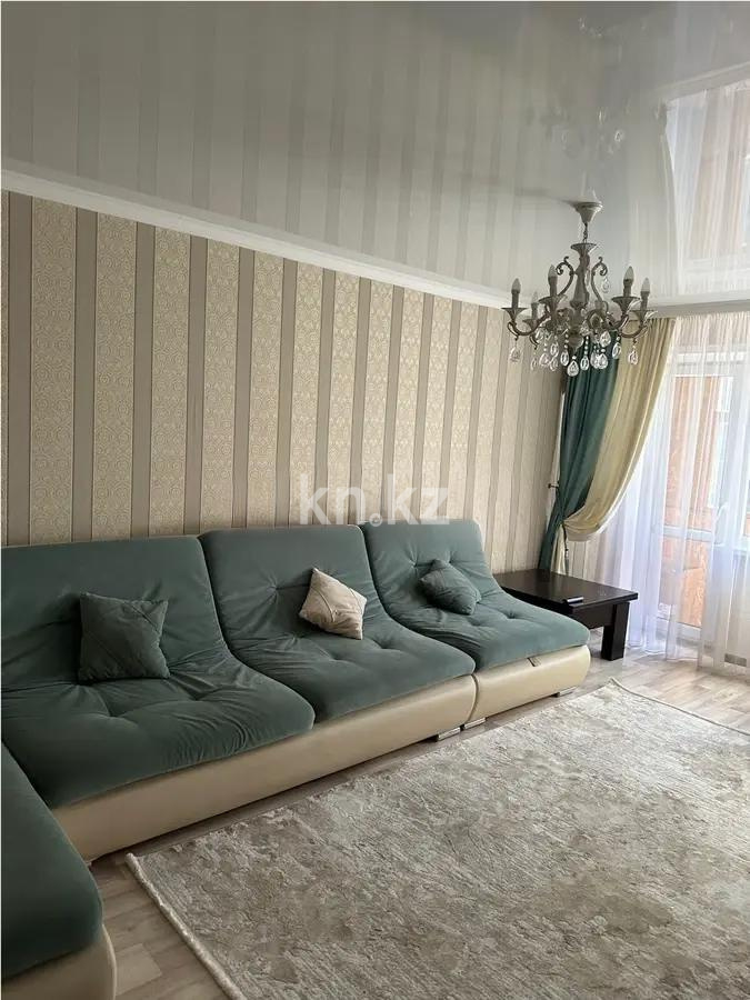 Продажа 3-комнатной квартиры, 63 м², 2 кв-л, дом  18 в Караганде