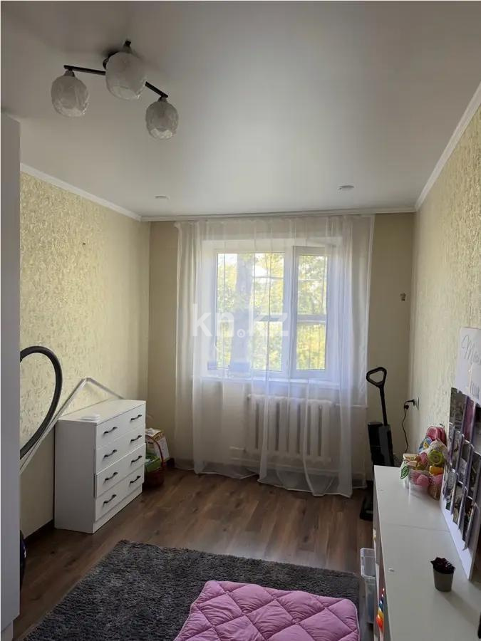 Продажа 3-комнатной квартиры, 63 м², 23 мкр., дом  25 в Караганде