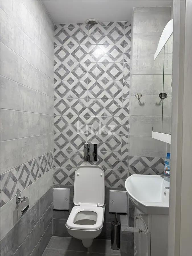 Продажа 3-комнатной квартиры, 96 м², ул. Липецкая, дом  4 в Караганде - фото 7