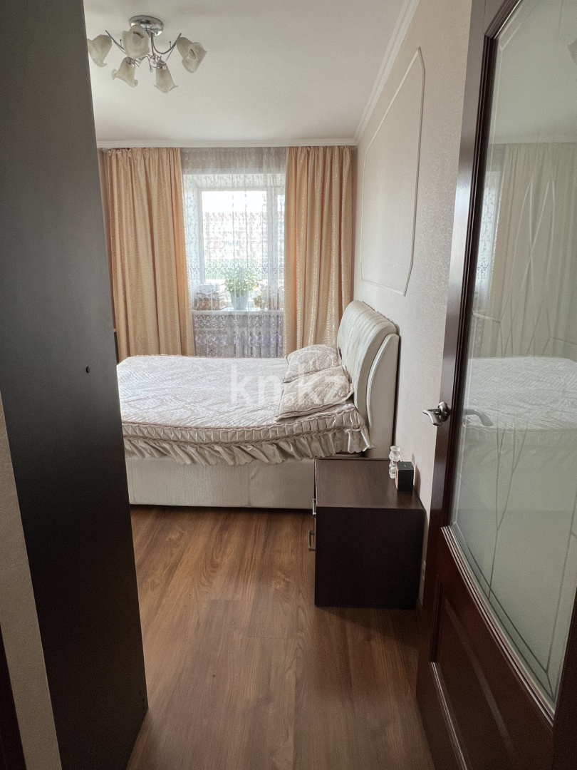 Продажа 4-комнатной квартиры, 80 м², пр. Республики, дом  32 в Караганде - фото 3