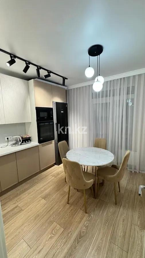 Продажа 2-комнатной квартиры, 63 м², пр. Аль-Фараби, дом  11/1 в Астане - фото 3