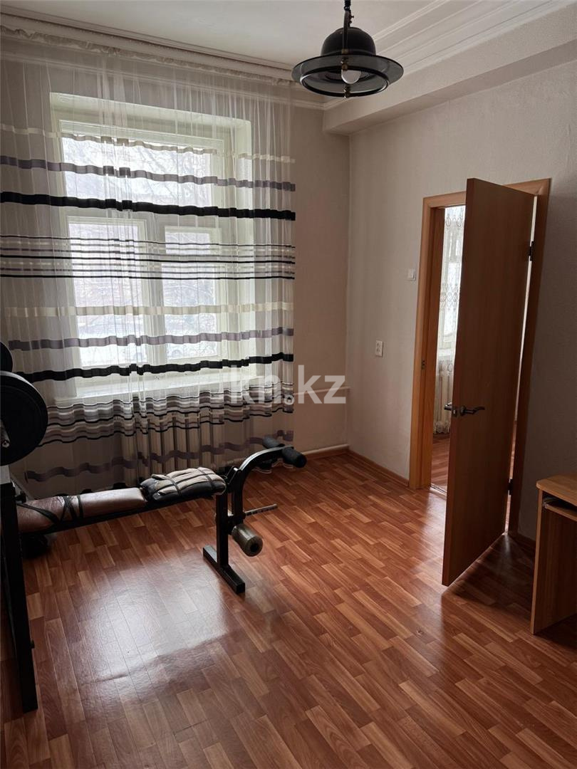 Продажа 3-комнатной квартиры, 68 м², пр. Бухар-жырау в Караганде - фото 5