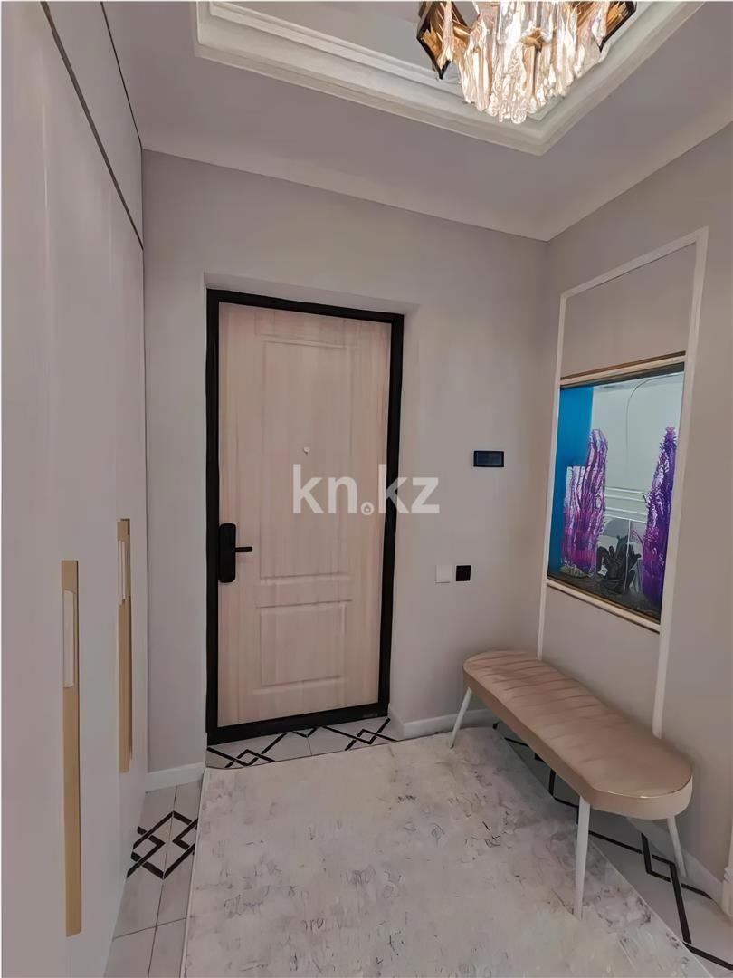 Продажа 4-комнатной квартиры, 105.6 м² в Астане - фото 4