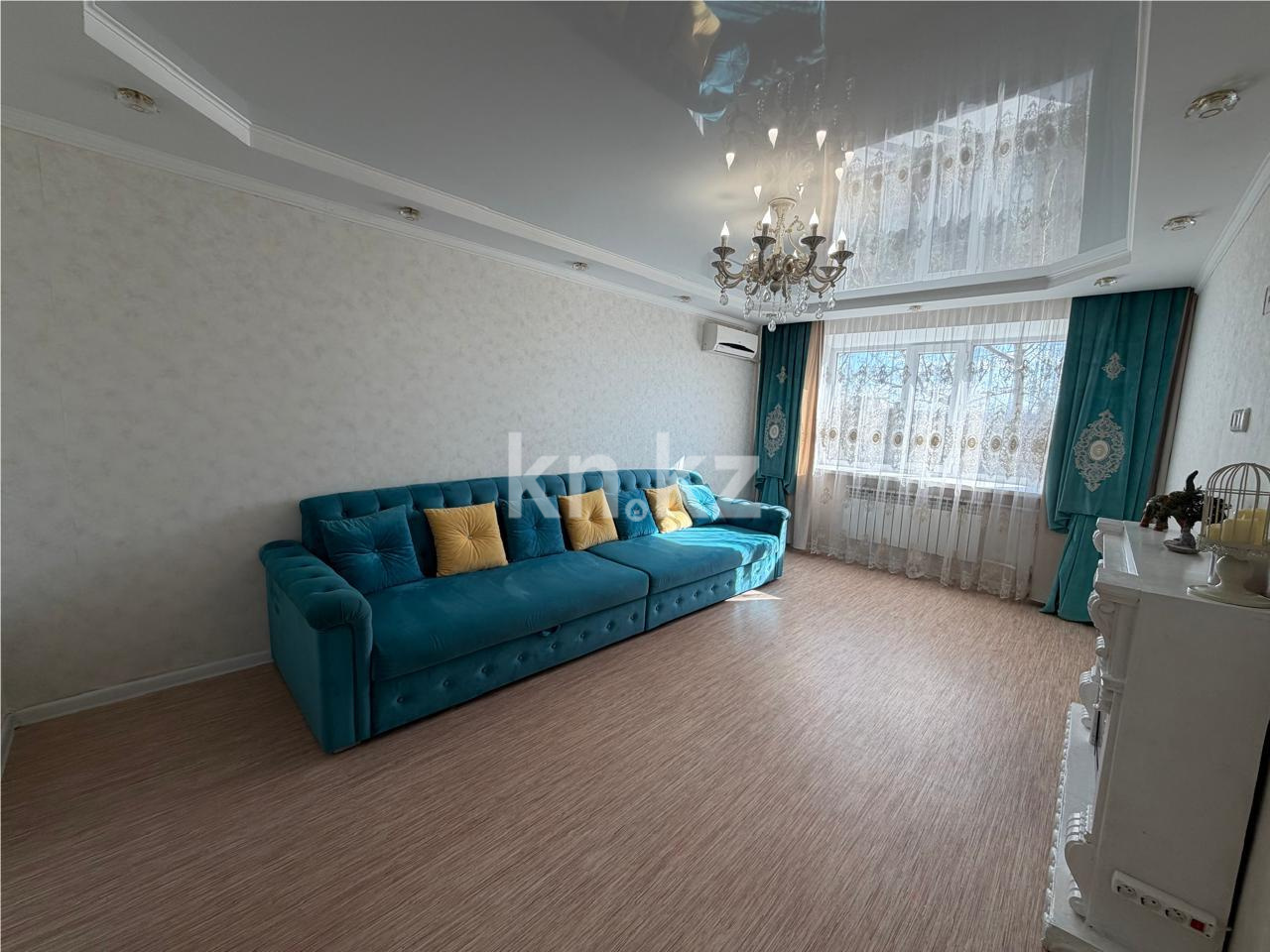 Продажа 3-комнатной квартиры, 64 м² в Караганде