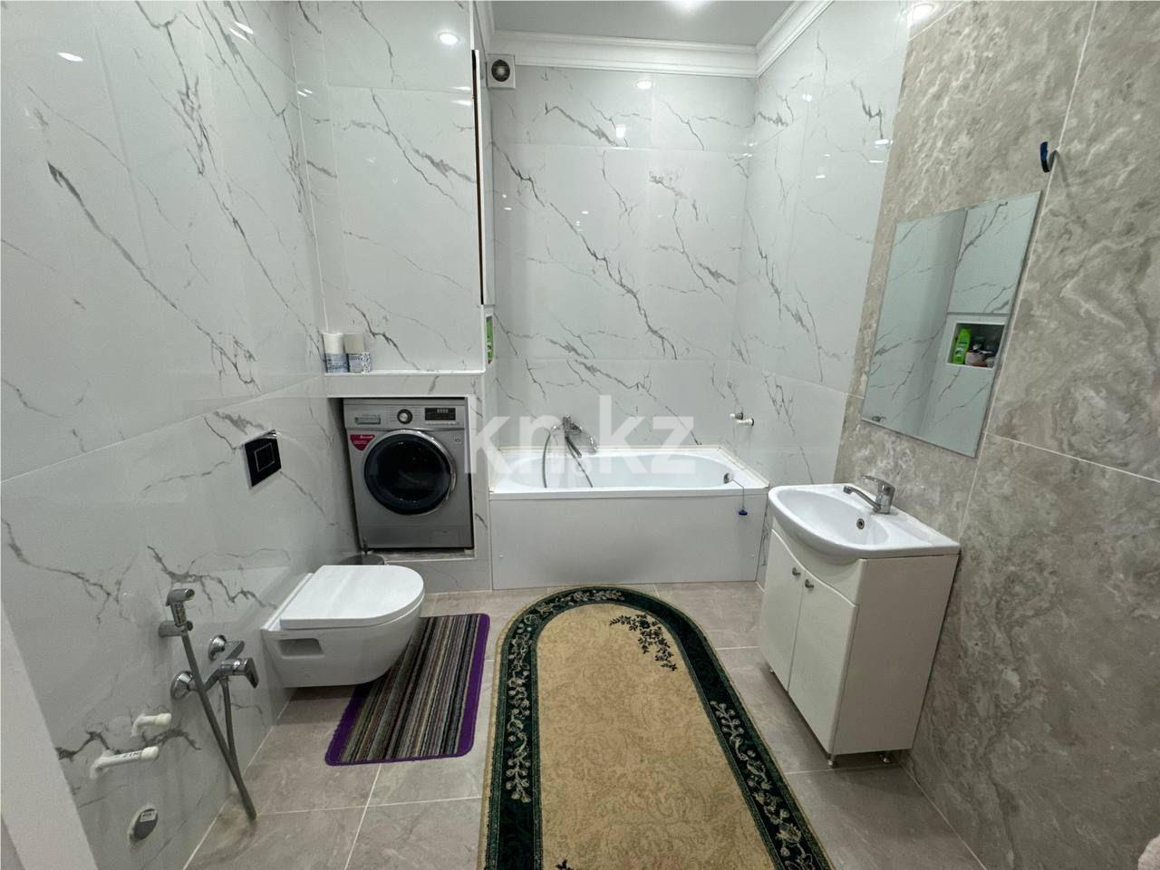 Продажа 3-комнатной квартиры, 74 м², ул. Гоголя, дом  56/1 в Караганде - фото 9