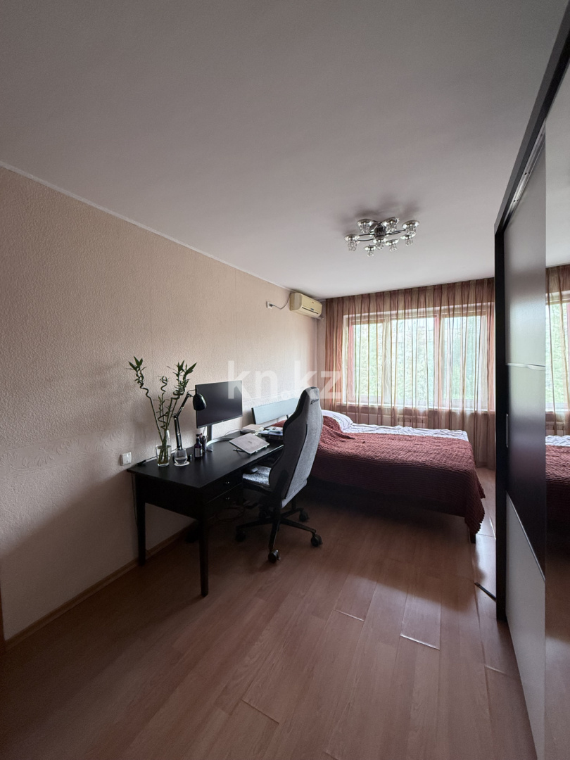 Продажа 3-комнатной квартиры, 63 м², ул. Радостовца, дом  271 - ул. Журавлева в Алматы - фото 2