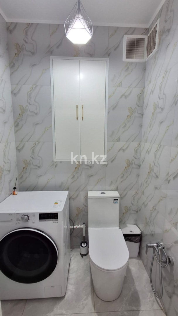 Продажа 2-комнатной квартиры, 81.4 м² в Уральске - фото 16