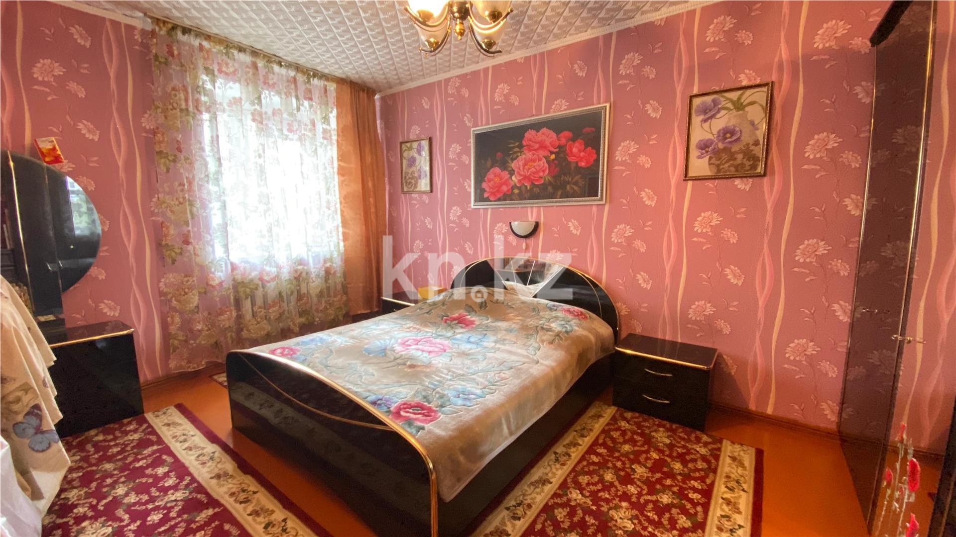 Продажа 2-комнатной квартиры, 74 м², ул. Гапеева в Караганде - фото 3
