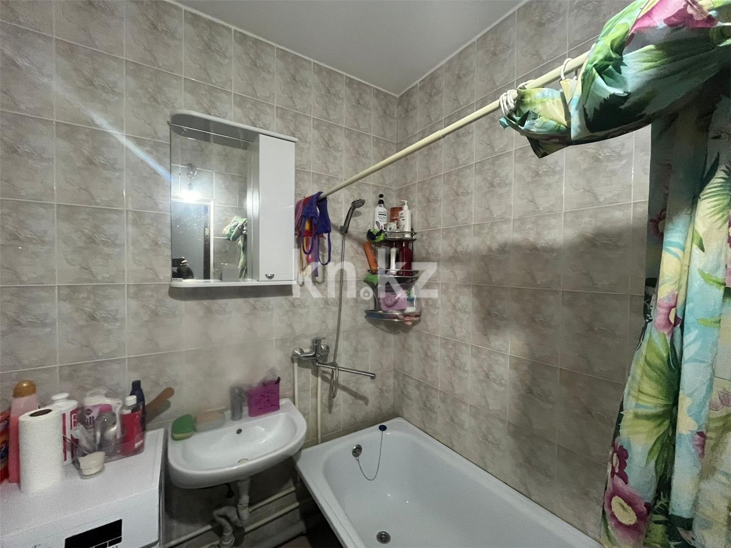 Продажа 1-комнатной квартиры, 44 м², пр. Шахтеров в Караганде - фото 6