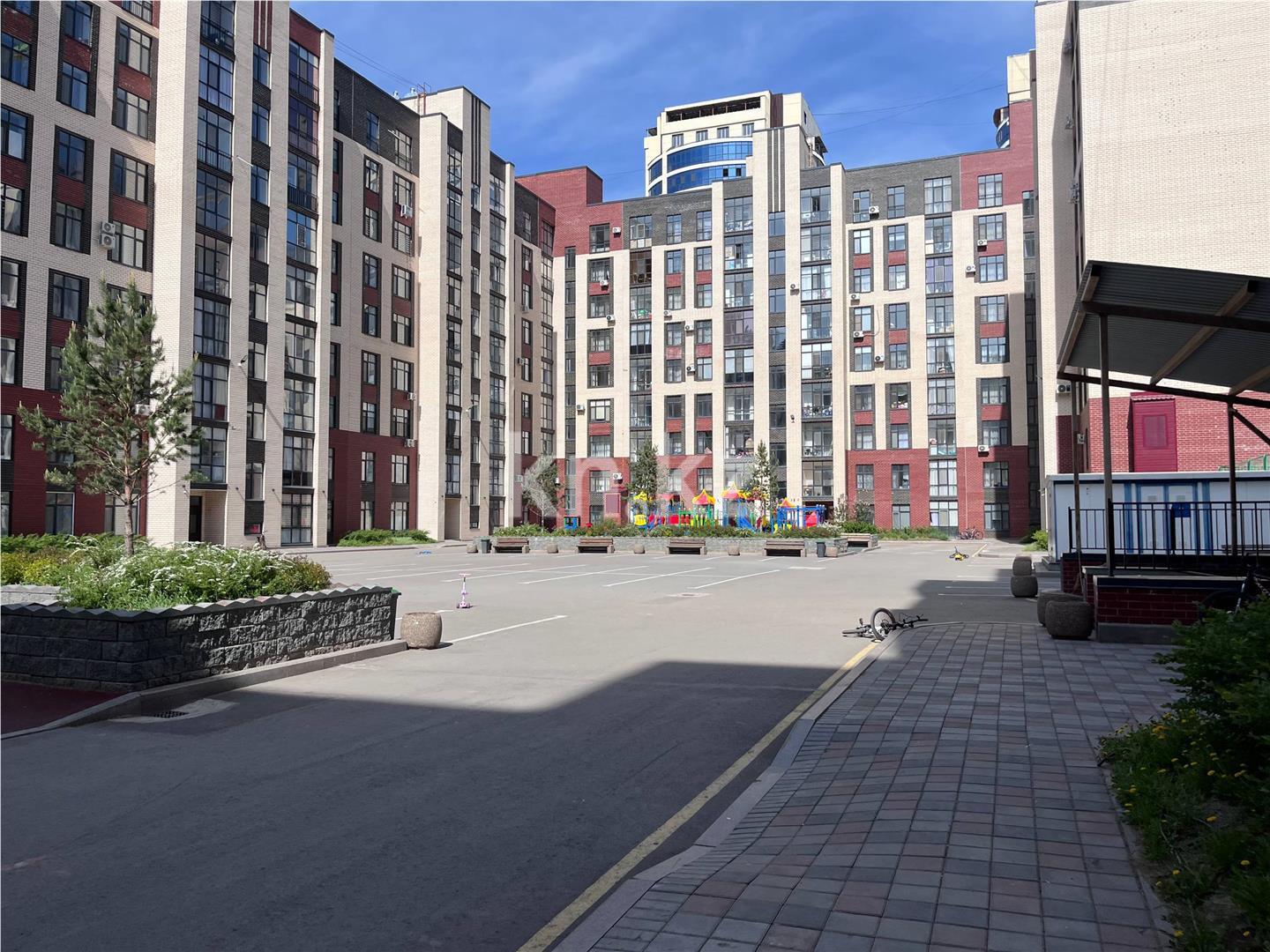 Продажа 3-комнатной квартиры, 77 м² в Караганде - фото 22