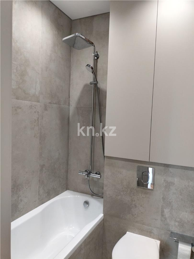 Продажа 2-комнатной квартиры, 64 м², ул. Букетова в Караганде - фото 7