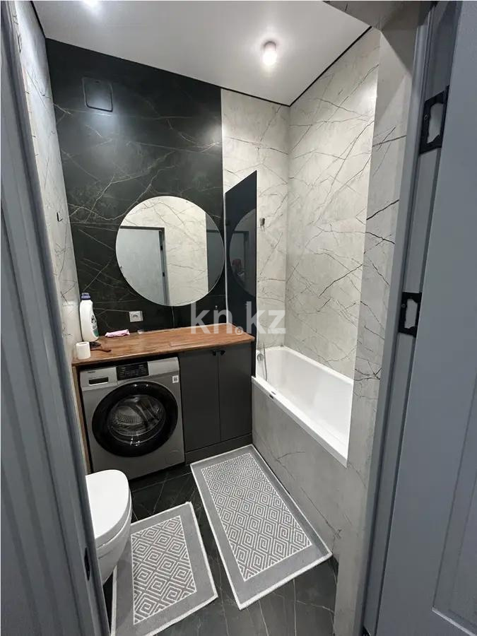 Продажа 1-комнатной квартиры, 45 м², ул. Толе би, дом  12/1 в Астане - фото 3