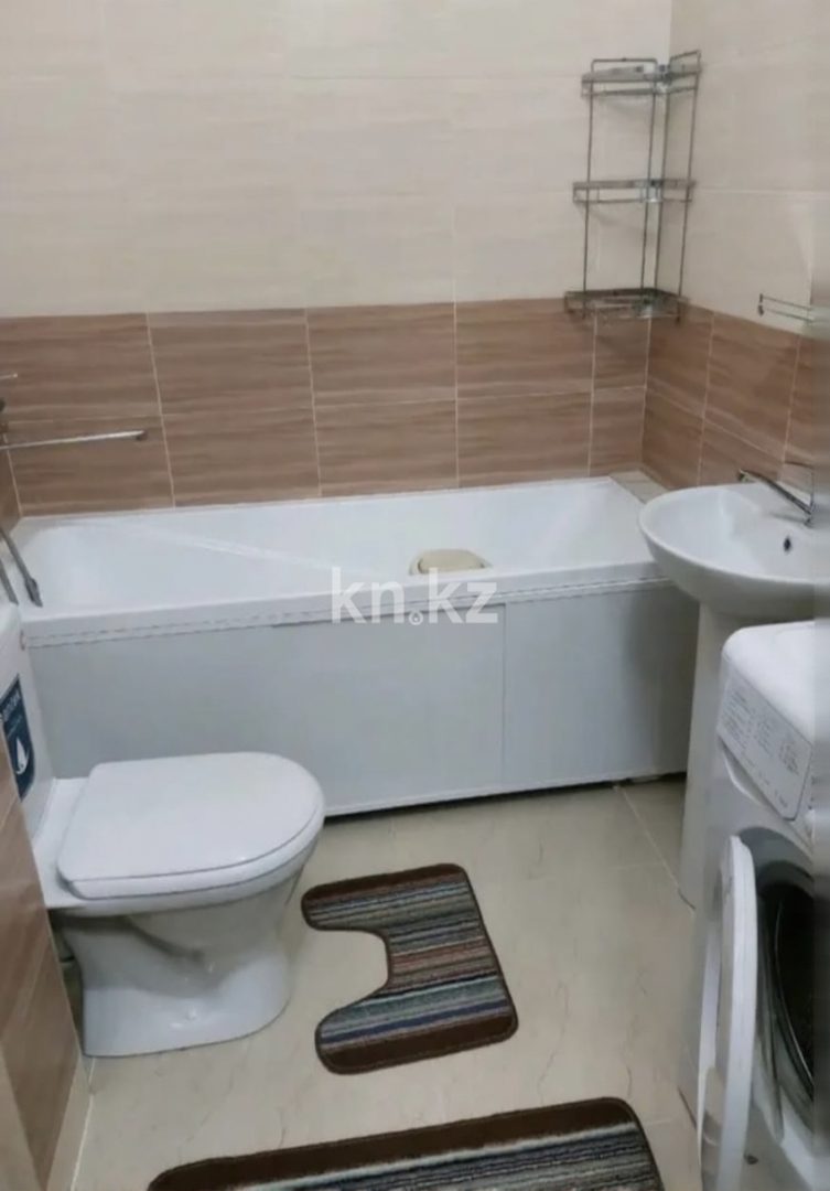 Аренда 1-комнатной квартиры, 30 м², ул. Аль-Фараби, дом  34/1 в Астане - фото 7