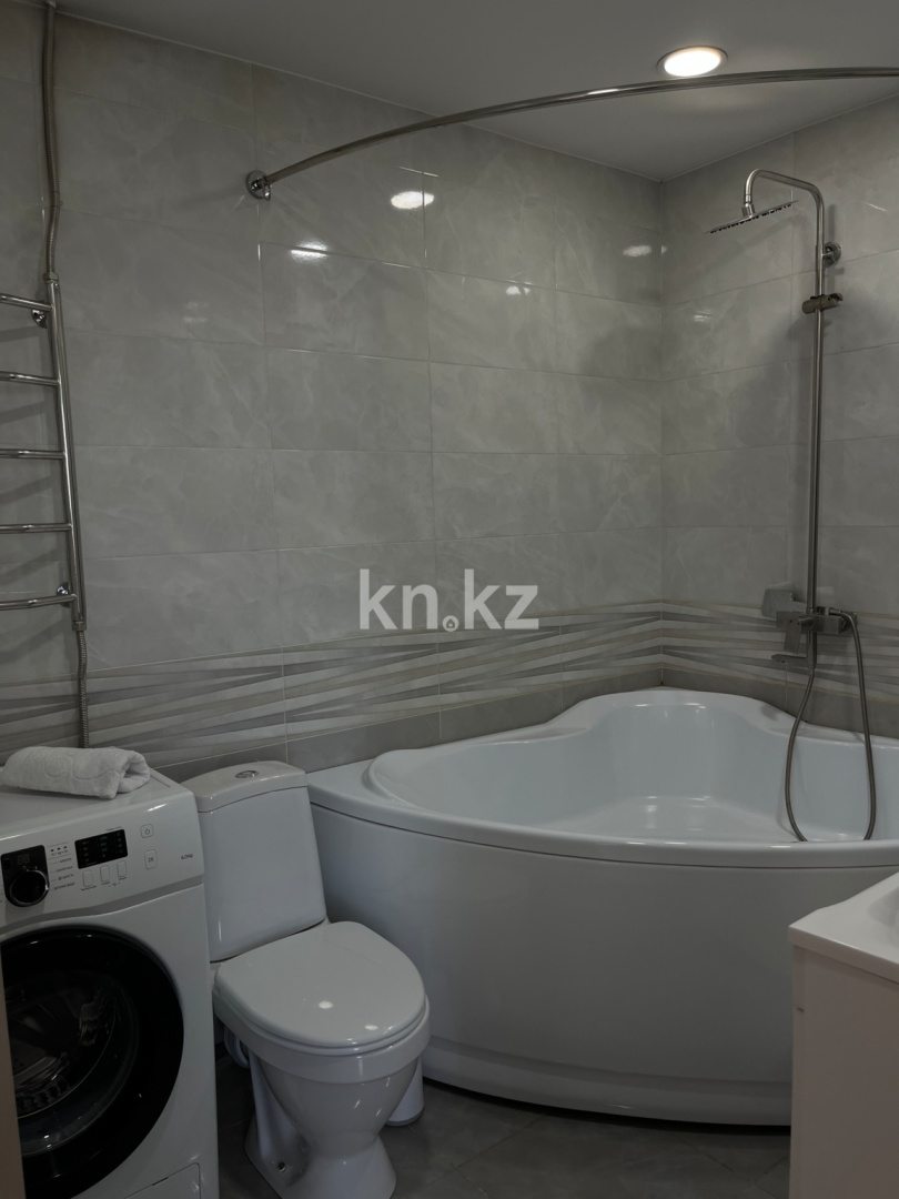 Аренда 1-комнатной квартиры посуточно, 38 м² в Усть-Каменогорске - фото 7