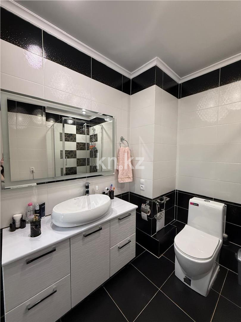 Продажа 3-комнатной квартиры, 103 м² в Караганде - фото 22