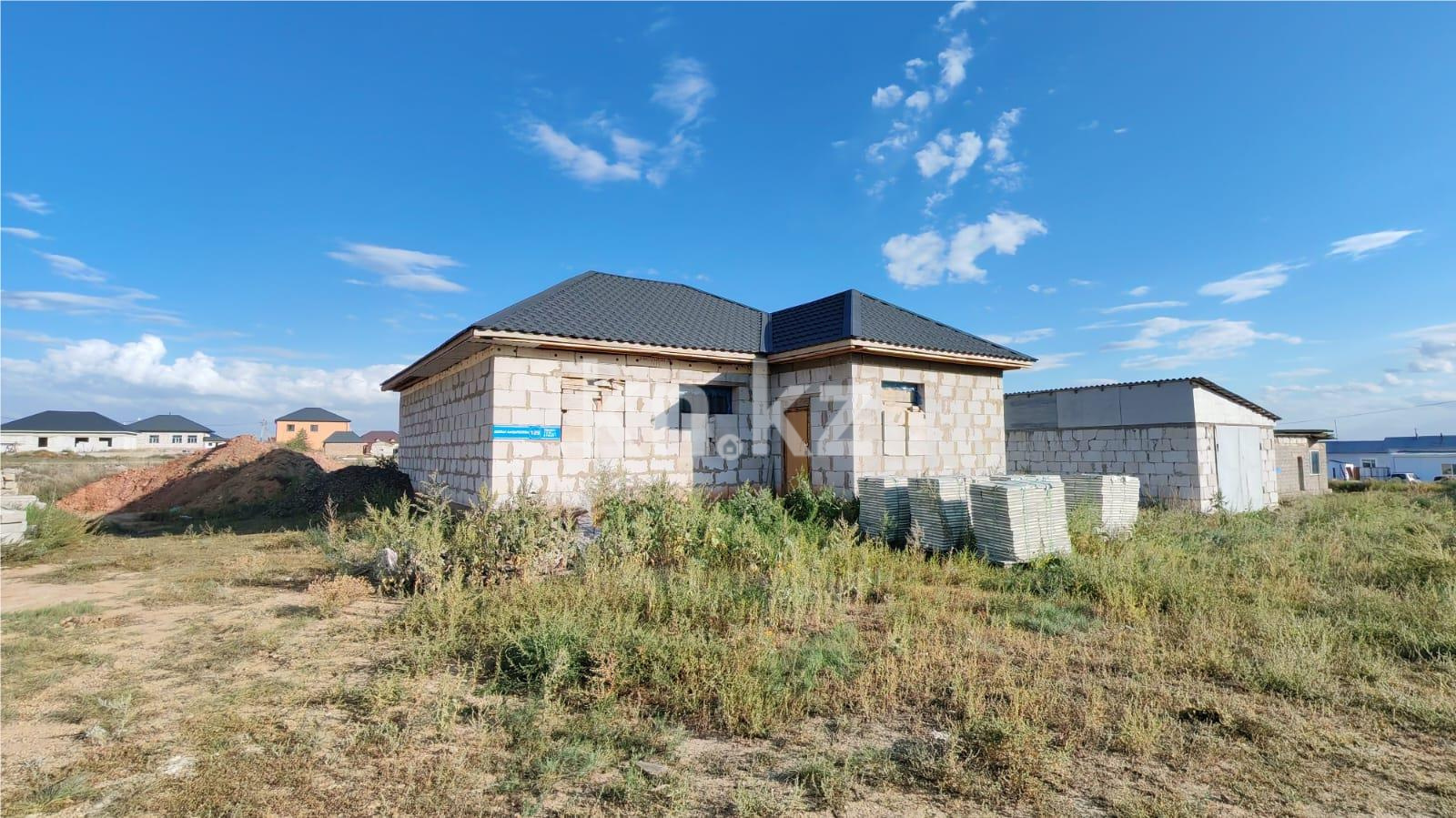 Продажа 4-комнатного дома, 120 м², ул. Жандарбековой в Караганде - фото 2