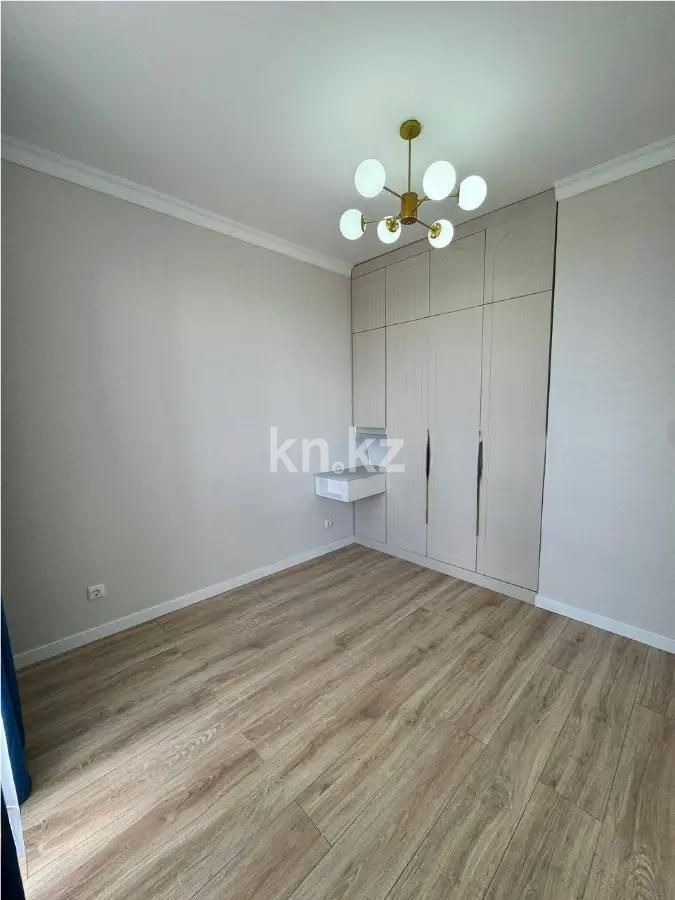 Продажа 4-комнатной квартиры, 72 м² в Астане - фото 4