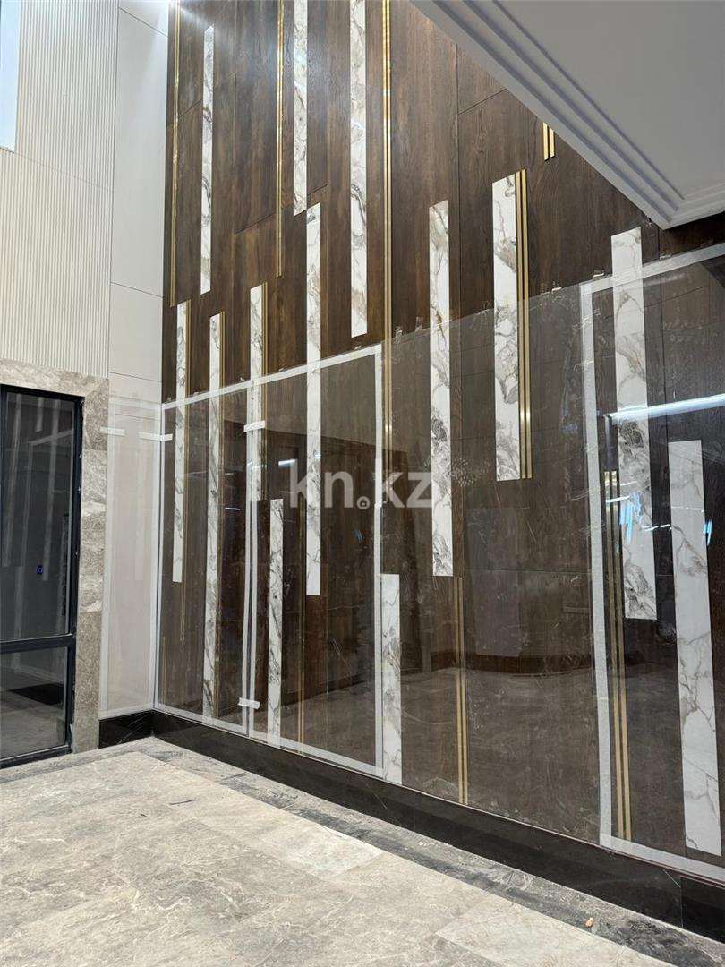 Продажа 3-комнатной квартиры, 107 м², ул. Мичурина в Караганде - фото 4