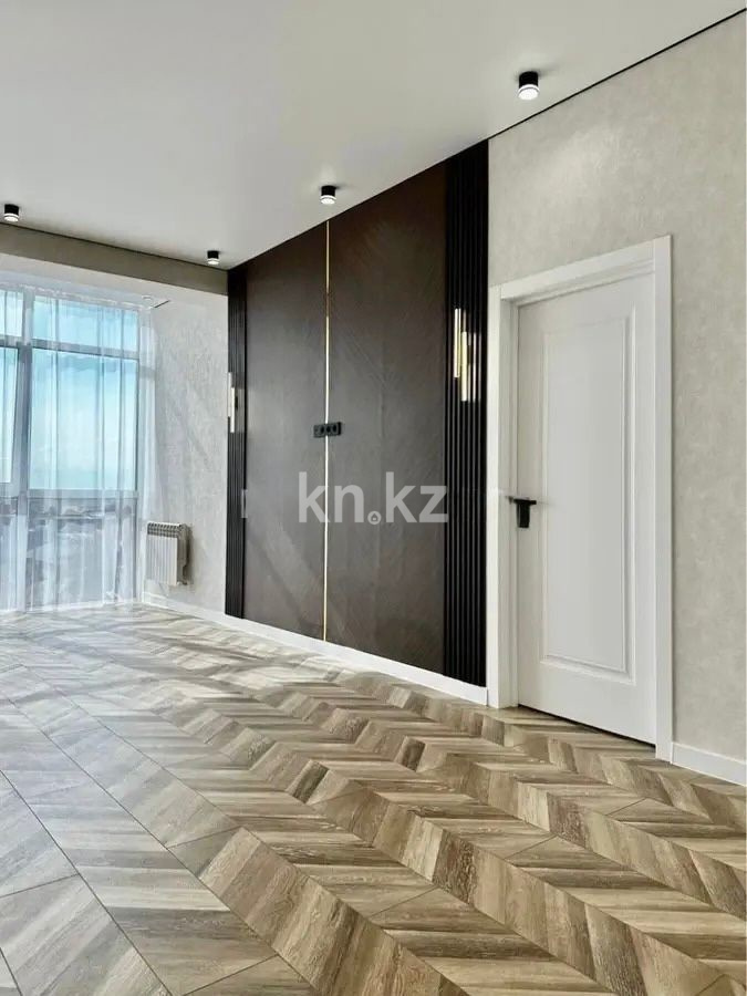 Продажа 2-комнатной квартиры, 71 м² в Уральске - фото 3
