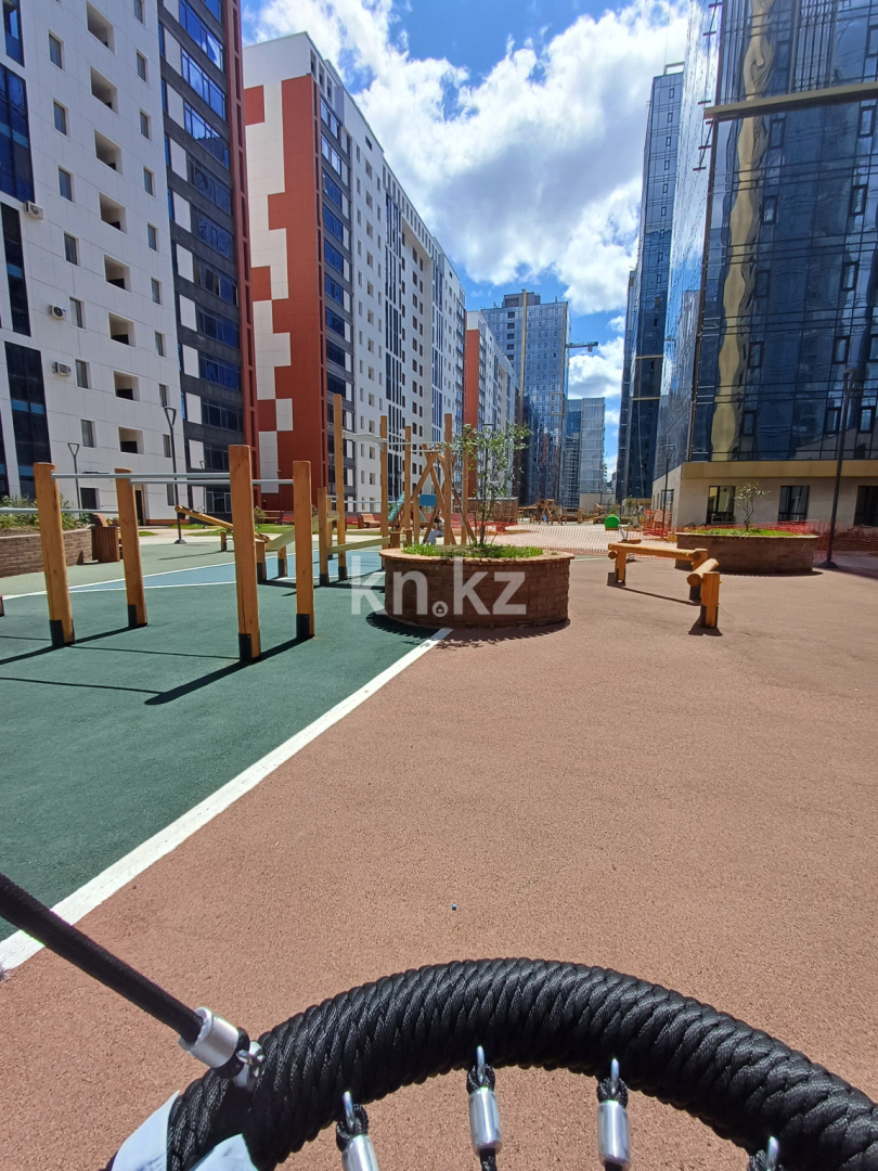 Продажа 2-комнатной квартиры, 61 м², пр. Мангилик Ел, дом  62/4 - ул. Онгарсыновой в Астане - фото 11