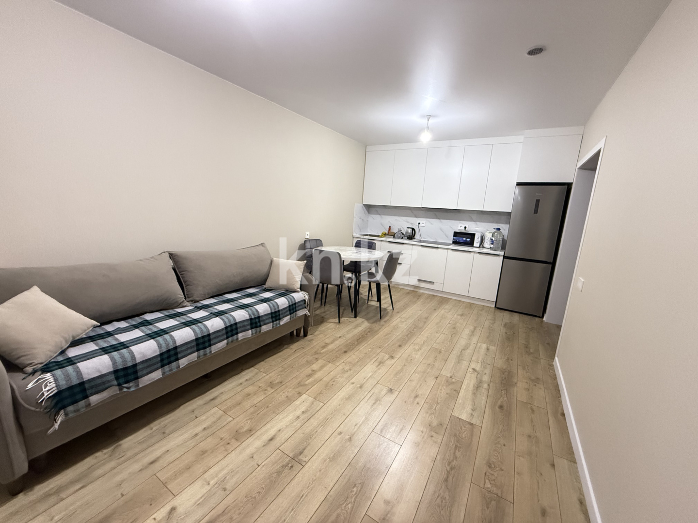 Аренда , 20 м², ул. Е-103, дом  5 в Астане