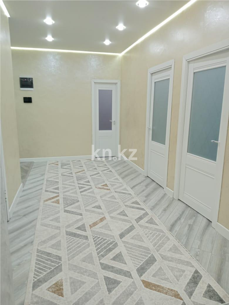 Продажа 4-комнатной квартиры, 140 м², пр. Шахтеров в Караганде - фото 30