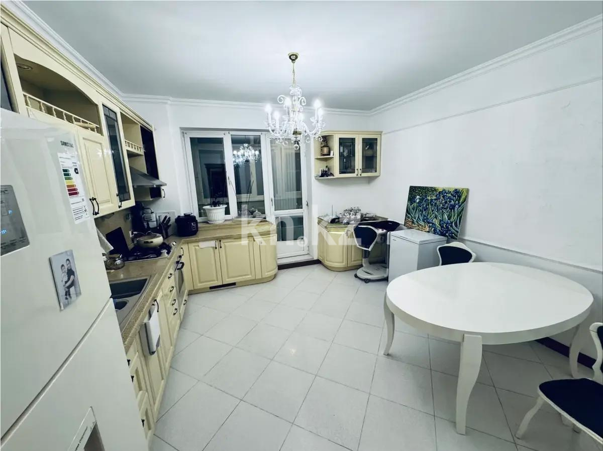 Продажа 3-комнатной квартиры, 140 м², ул. Агыбай батыра, дом  2 в Астане - фото 3