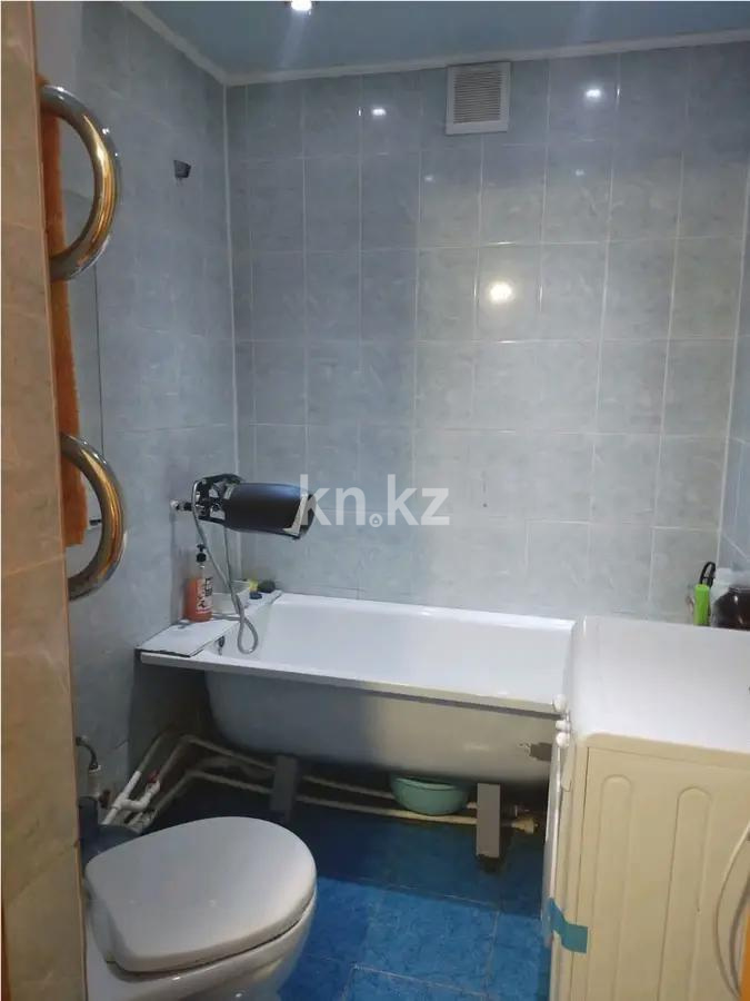 Продажа 1-комнатной квартиры, 33 м², ул. Муканова, дом  17 в Караганде - фото 2