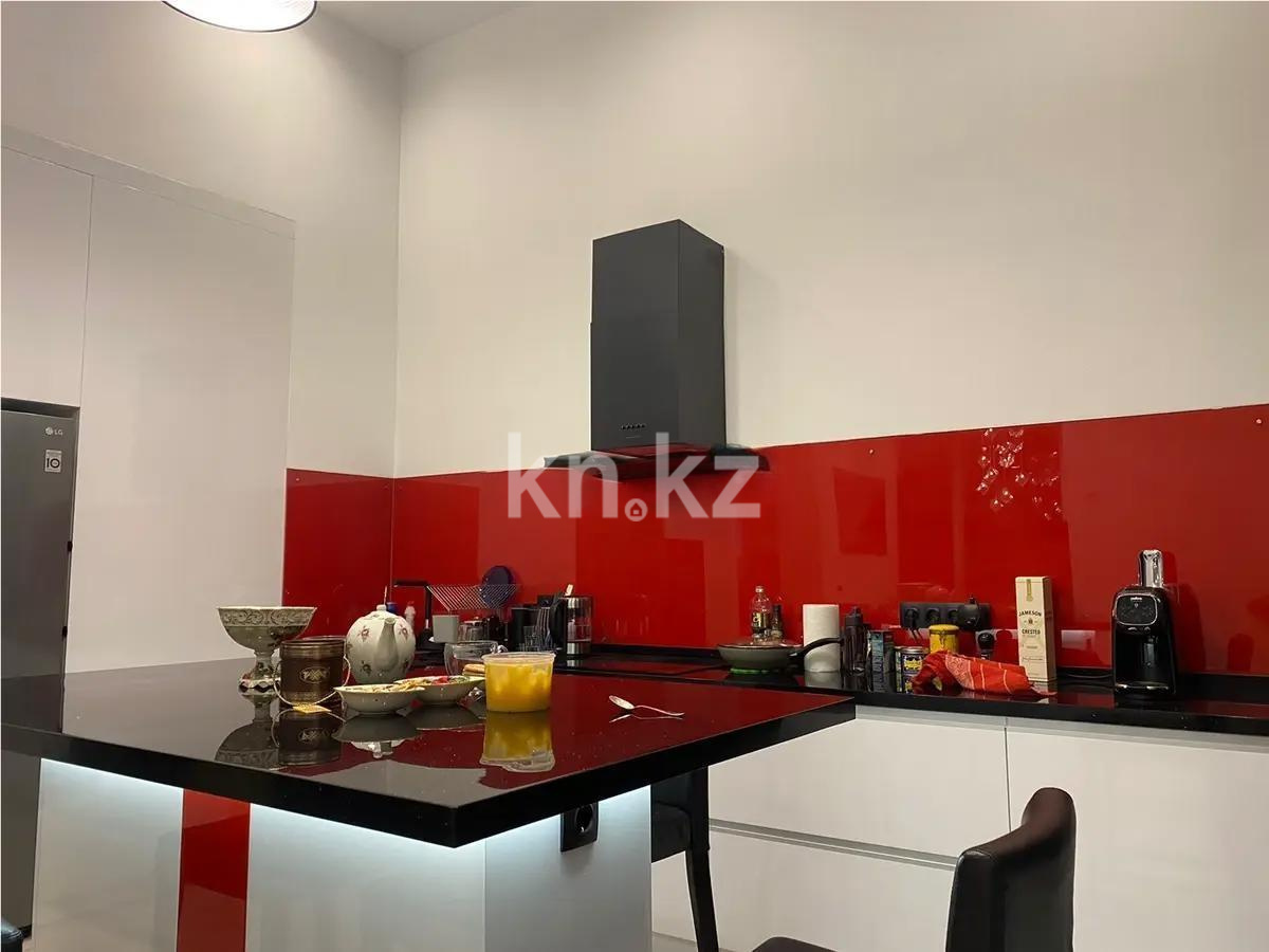 Продажа 5-комнатной квартиры, 200 м² в Астане - фото 4
