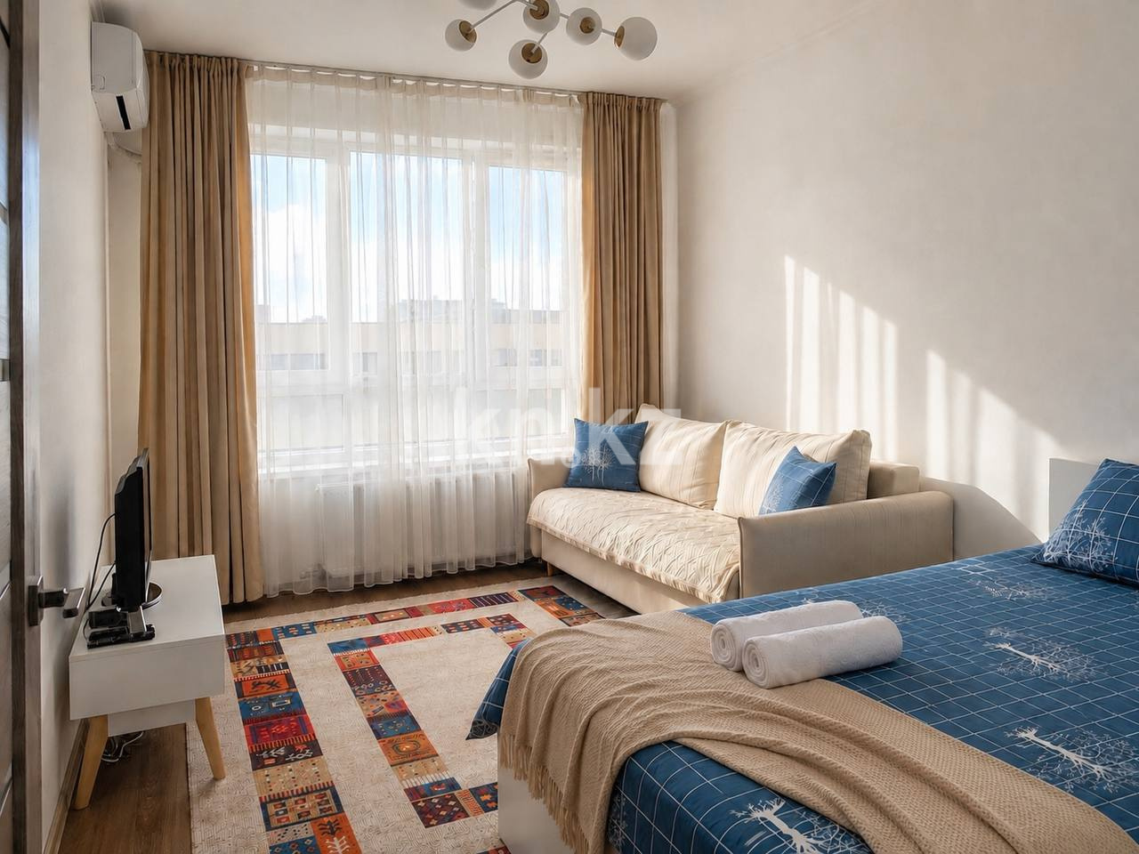 Аренда 1-комнатной квартиры посуточно, 38 м² в Астане