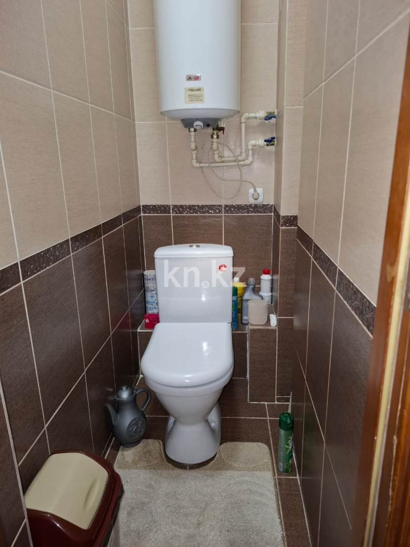 Продажа 3-комнатной квартиры, 71 м², ул. Сатыбалдина, дом  7/3 в Караганде - фото 10