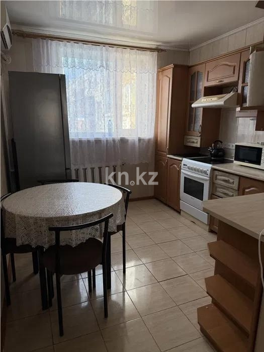 Продажа 2-комнатной квартиры, 55 м² в Шахтинске - фото 3