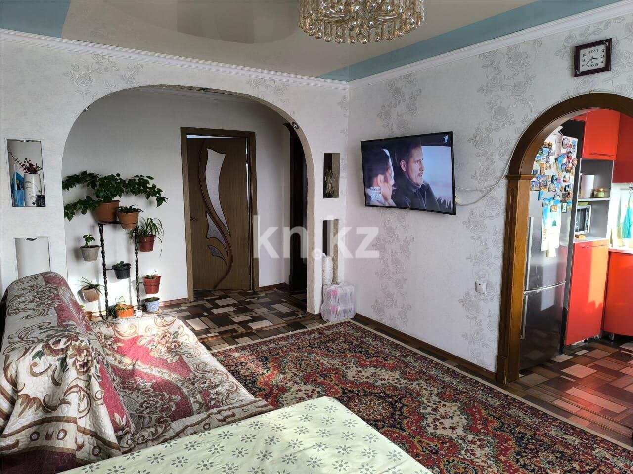 Продажа 4-комнатной квартиры, 85 м² в Караганде - фото 3