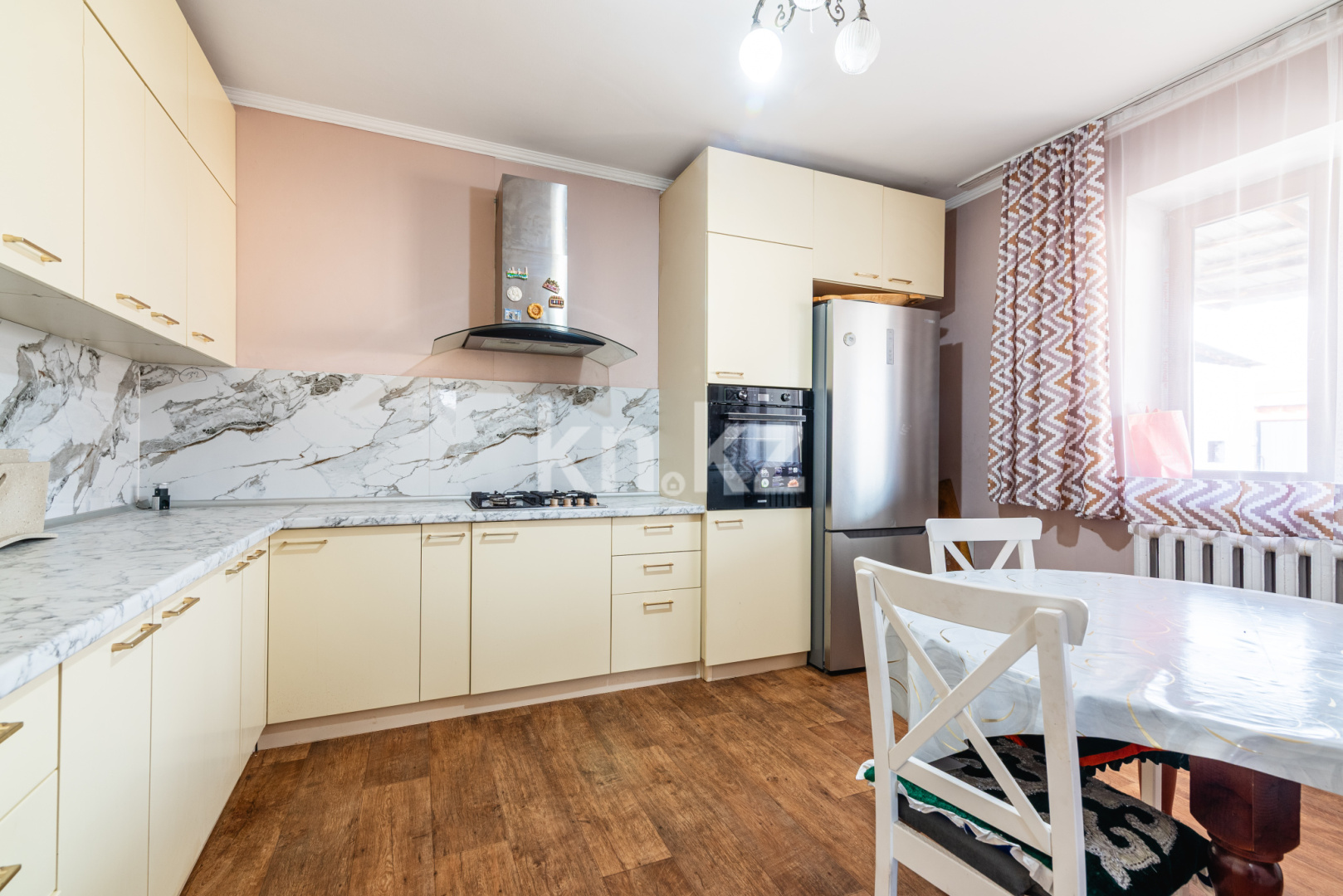 Продажа 4-комнатного дома, 120 м² в Алматы