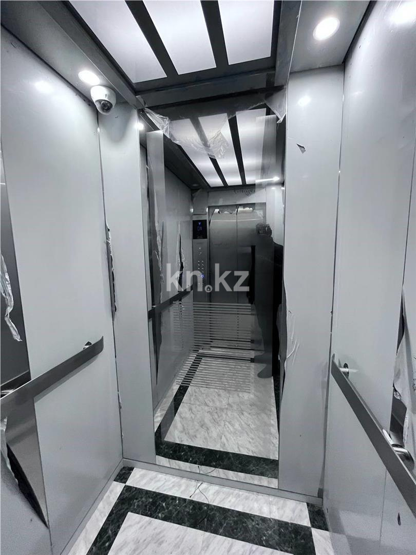 Продажа 2-комнатной квартиры, 73 м², ул. Момышулы в Караганде - фото 59