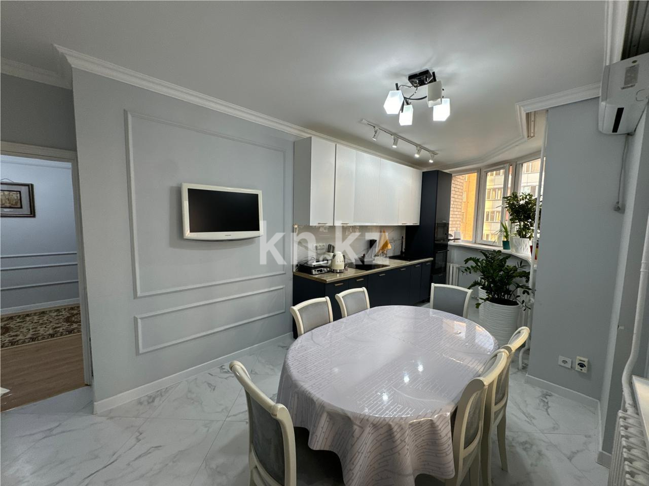 Продажа 4-комнатной квартиры, 140 м² в Астане