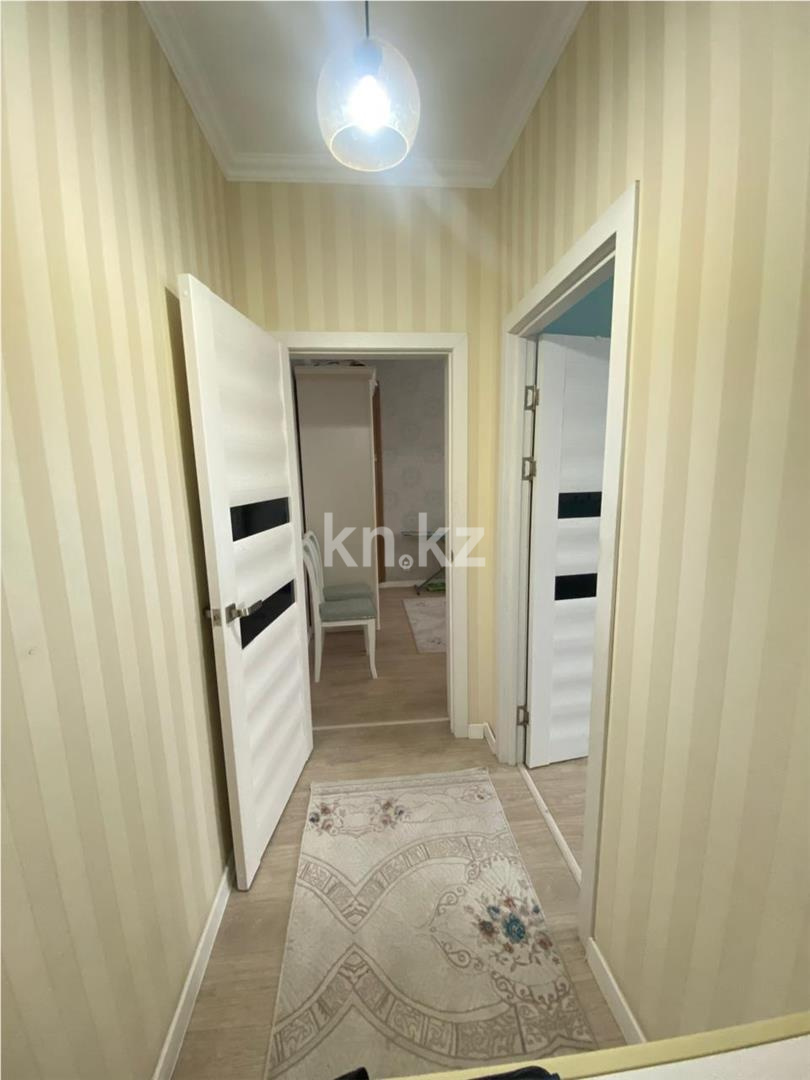 Продажа 3-комнатной квартиры, 71.5 м², пр. Момышулы в Астане - фото 11