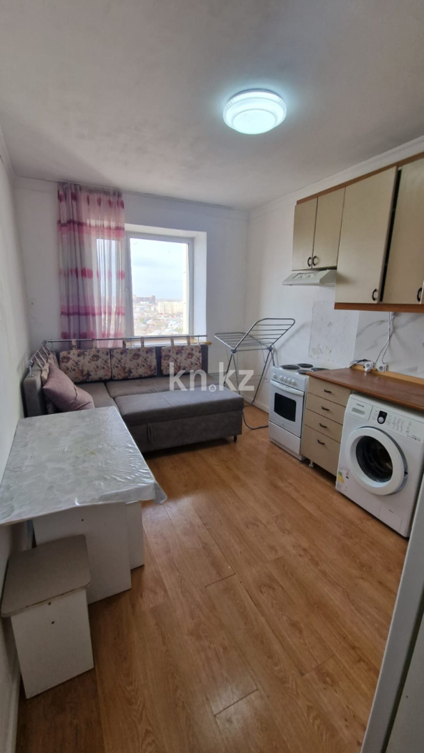 Аренда 1-комнатной квартиры, 40 м² в Астане