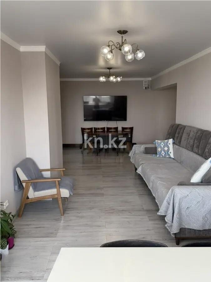 Продажа 4-комнатной квартиры, 130 м² в Алматы