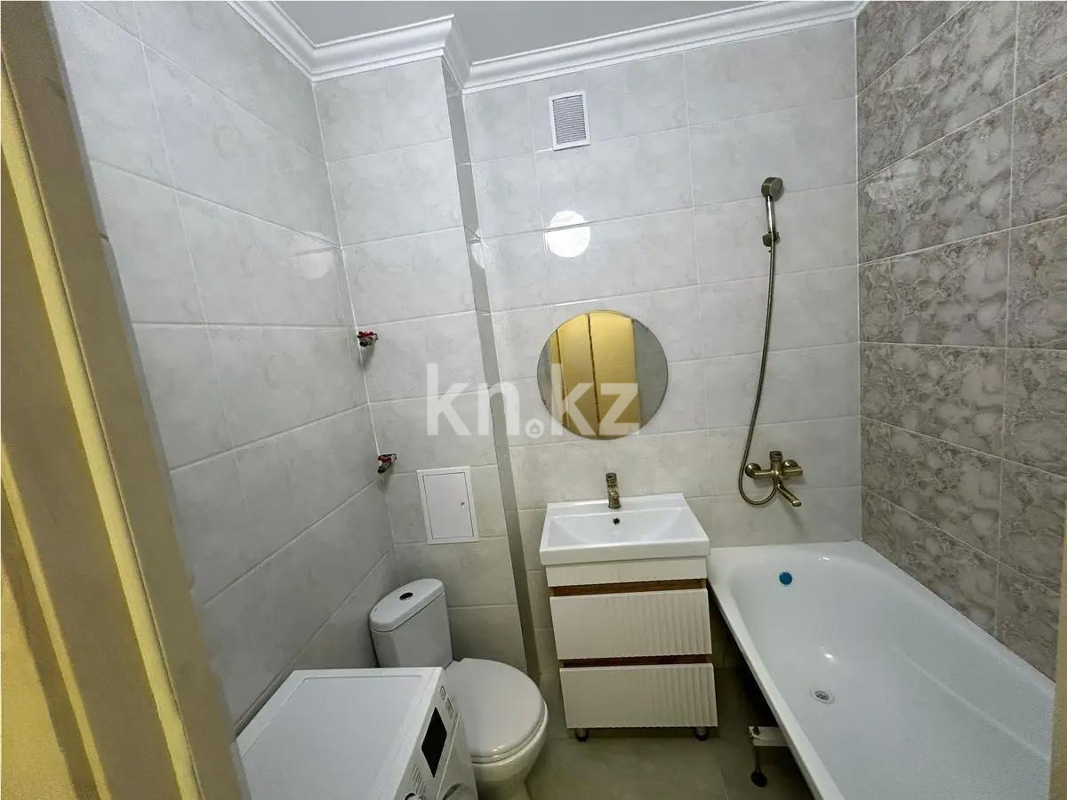 Продажа 1-комнатной квартиры, 39 м², ул. Байтурсынова, дом  39/2 в Астане - фото 3