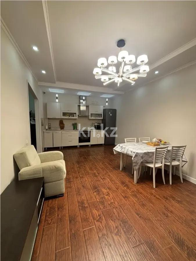 Продажа 3-комнатной квартиры, 86 м², мкр. Керемет, дом  7/27 в Алматы