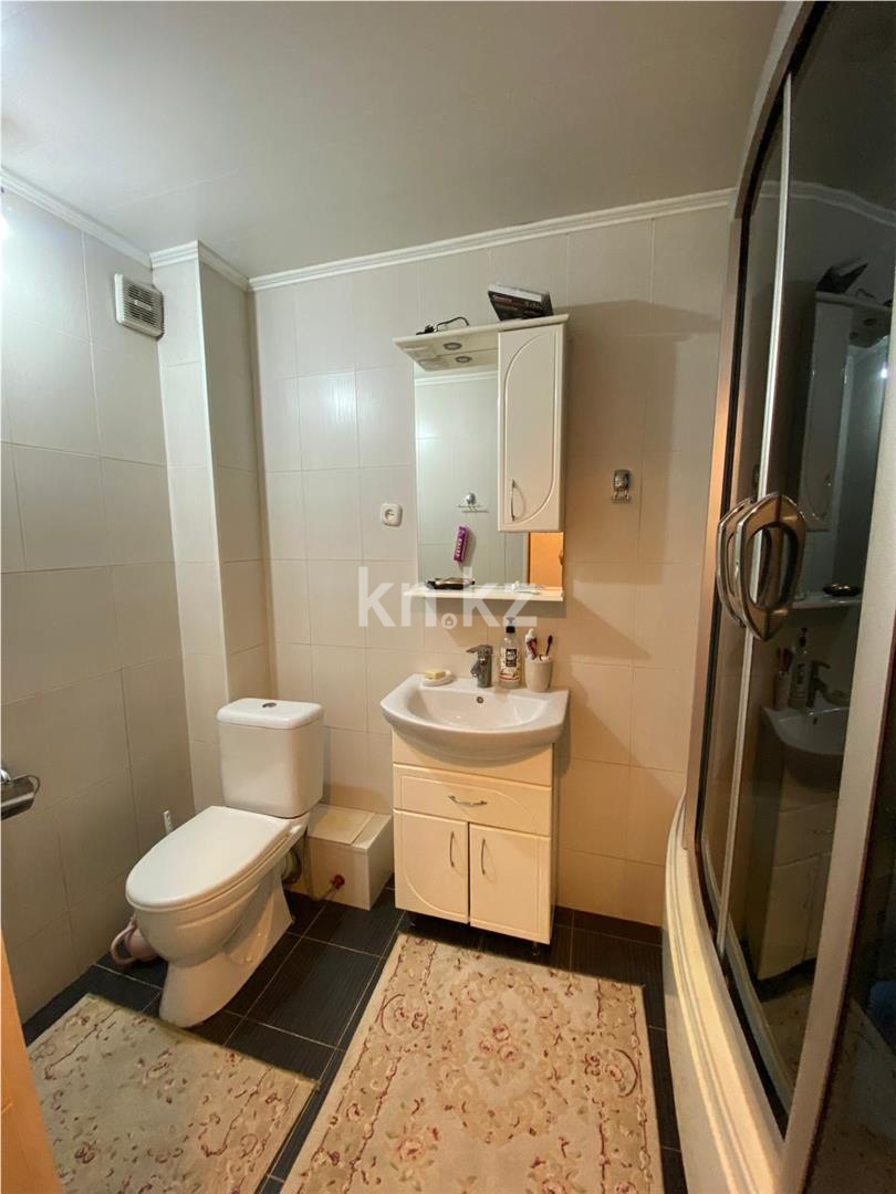 Продажа 4-комнатной квартиры, 97 м², ул. Космонавтов в Караганде - фото 12