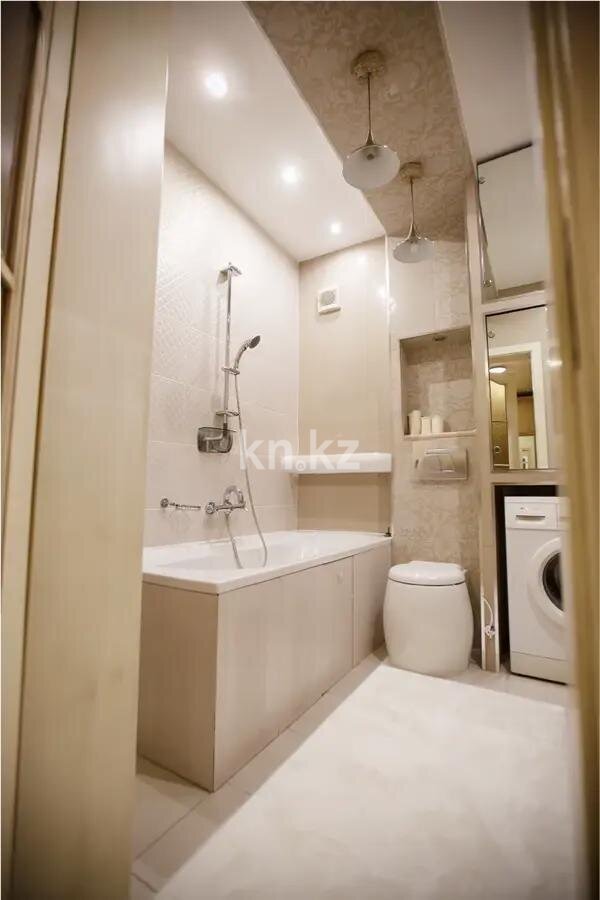Продажа 3-комнатной квартиры, 136 м² в Алматы - фото 4