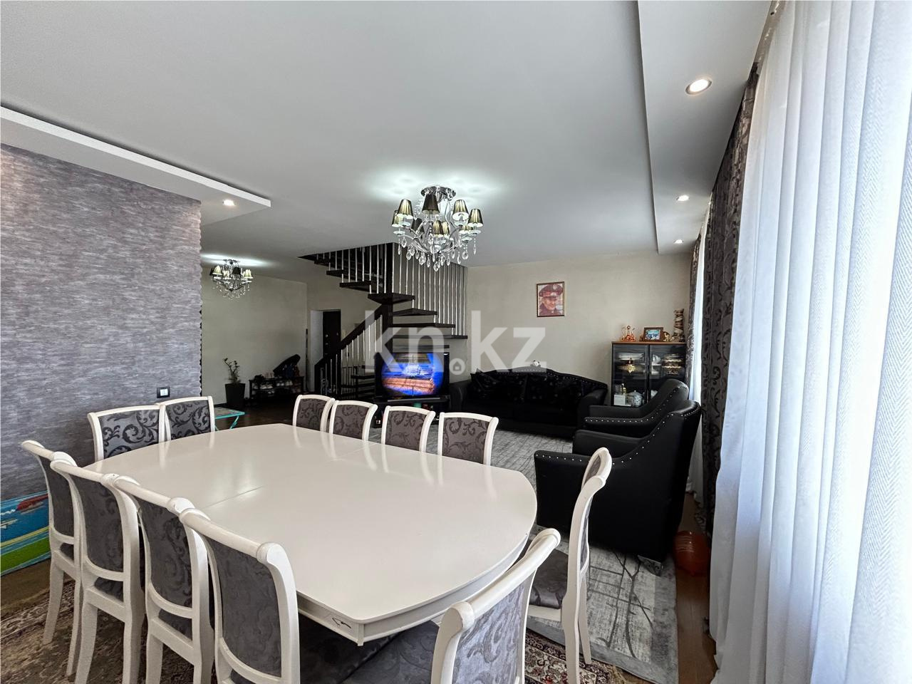 Продажа 4-комнатной квартиры, 139.7 м² в Астане - фото 5